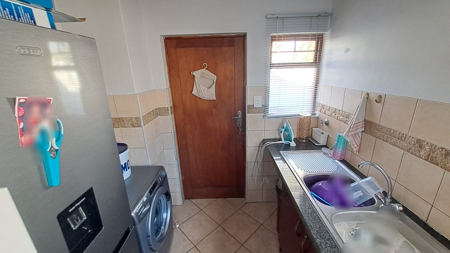 3 Bedroom Property for Sale in Hillside Free State